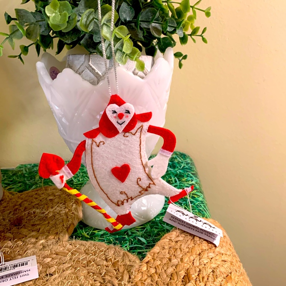 Silk Road Bazaar, Handmade, Alice in Wonderland heart card ornament, NWT